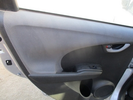 2011 HONDA FIT SILVER 1.5L AT A16481